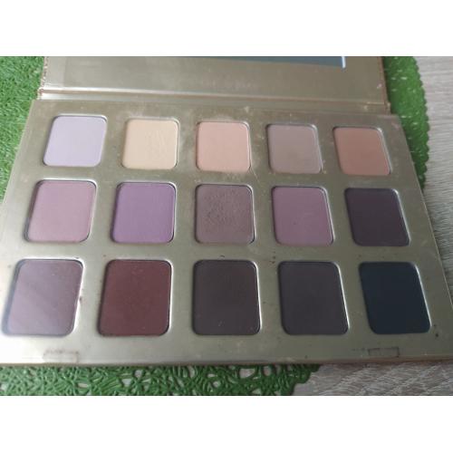 Kobo Professional Kind of Magic Eyeshadow Palette (Paleta 15 matowych cieni do powiek) - opinie | zdjęcie do recenzji od czaderka222 - 2
