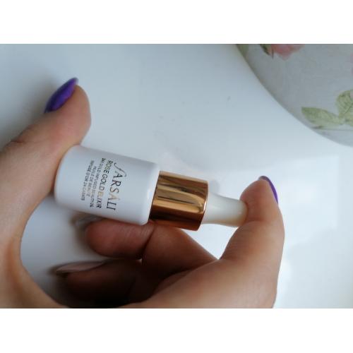 Farsali Rose Gold Elixir, 24k Gold Infused Beauty Oil (Suchy olejek do twarzy) - opinie | zdjęcie do recenzji od blondeinbeauty