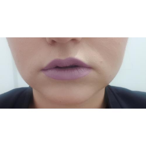 NYX Professional Makeup Suede Matte Lipstick (Pomadka matowa w sztyfcie) - opinie | zdjęcie do recenzji od Olcia300