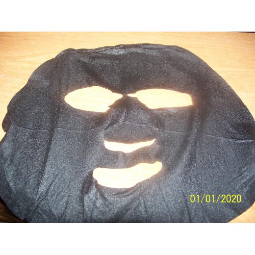 G-synergie Bamboo and Philippine Charcoal Black Face Mask (Maska w płacicie Bambus i filipiński węgiel drzewny`) - opinie | zdjęcie do recenzji od Smerfeta83 - 2