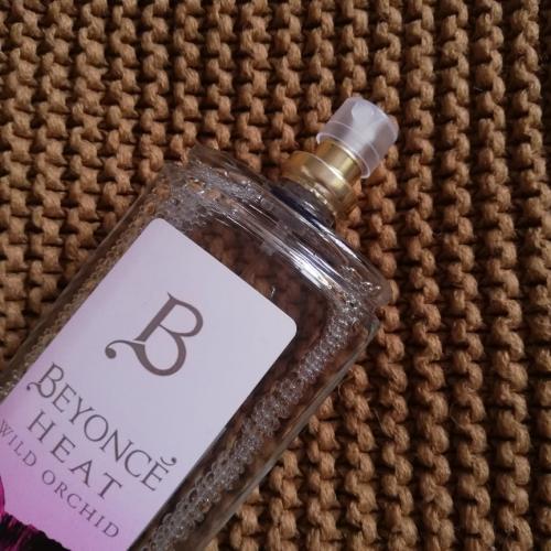 Beyonce Heat, Wild Orchid, Perfumowany dezodorant w atomizerze - opinie | zdjęcie do recenzji od Luqia - 2