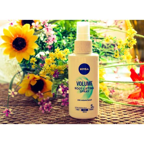 Nivea Volume Root-Lifting Spray (Spray do włosów zwiększający objętość) - opinie | zdjęcie do recenzji od aga85ldz