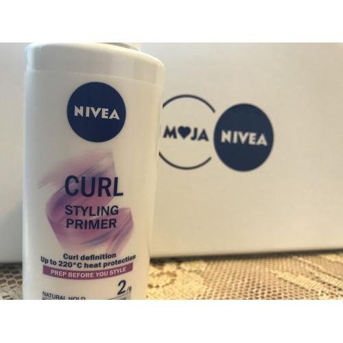 Nivea Curl Styling Primer (Primer przygotowujący włosy do stylizacji `Podkreślenie skrętu fal i loków`) - opinie | zdjęcie do recenzji od Keara - 1