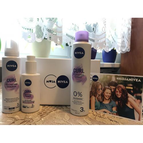 Nivea Curl Styling Primer (Primer przygotowujący włosy do stylizacji `Podkreślenie skrętu fal i loków`) - opinie | zdjęcie do recenzji od Keara - 2