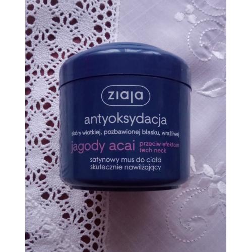 Ziaja Antyoksydacja, Satynowy mus do ciała nawilżający 'Jagody acai' - opinie | zdjęcie do recenzji od Karolinarrr