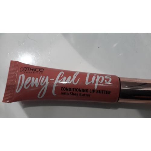 Catrice Dewy-ful Lips Conditioning Lip Butter (Odżywiający balsam do ust) - opinie | zdjęcie do recenzji od Justa773