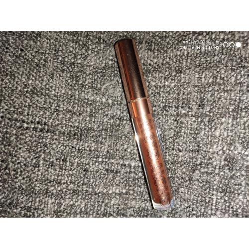 Avon Mark, Show Glow Holographic Lip Gloss (Holograficzny błyszczyk do ust) - opinie | zdjęcie do recenzji od joaska1992 - 3