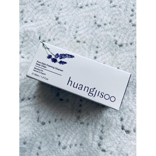 Huangjisoo Deep Clean Cleansing Foam (Hipoalergiczna głęboko oczyszczająca pianka do mycia twarzy) - opinie | zdjęcie do recenzji od f60400d832b72deb5c42f716e834e5f0a0698277_6206f895c87a0 - 1