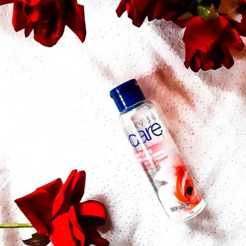 Avon Care, Radiance Rose Water [Cleansing Toner with Rose Water] (Oczyszczająco-tonizująca woda różana) - opinie | zdjęcie do recenzji od Bhanuni12
