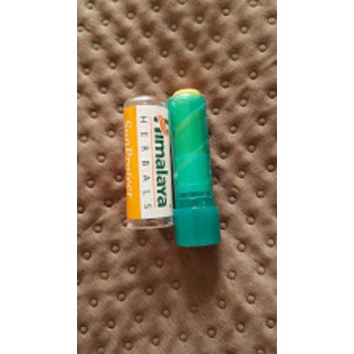 Himalaya Herbals Sun Protect Lip Balm SPF 30 (Balsam do ust) - opinie | zdjęcie do recenzji od AgaB1998