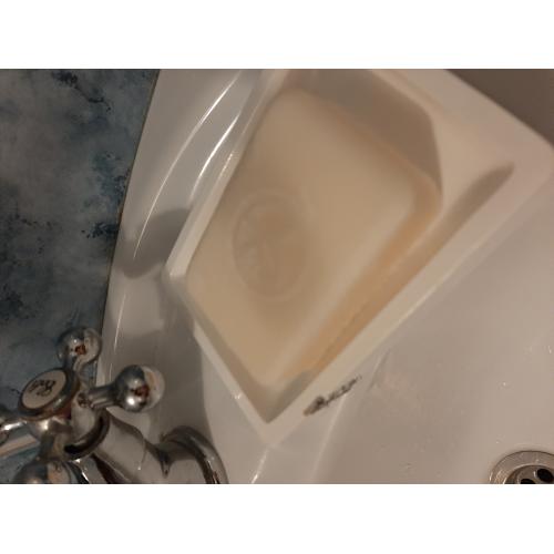 Yves Rocher Plaisirs Nature, Relaxing Soap Olive Petit Grain (Relaksujące mydło w kostce `Oliwka & Petit Grain`) - opinie | zdjęcie do recenzji od 2milutka