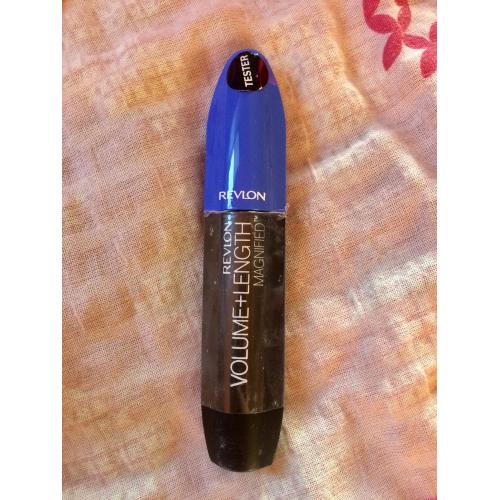 Revlon Volume + Length Magnified Mascara (Pogrubiająco wydłużający tusz do rzęs) - opinie | zdjęcie do recenzji od kama_m1