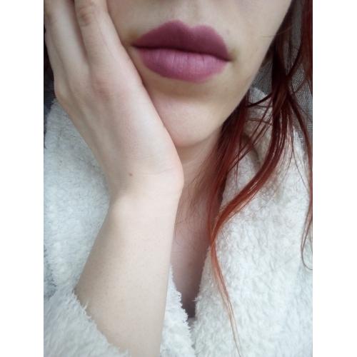 Inglot LipSatin Lipstick (Satynowa pomadka do ust) - opinie | zdjęcie do recenzji od Koteczkicukiereczki
