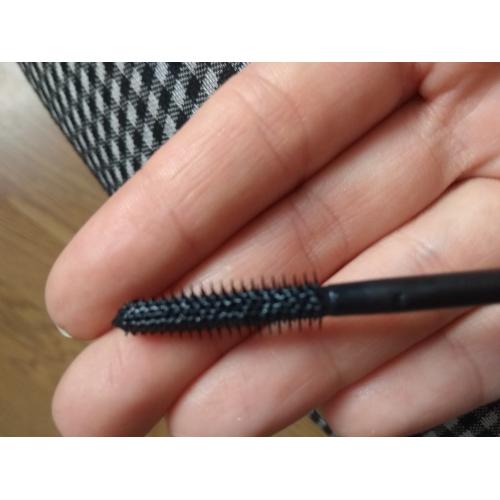 Catrice Glam & Doll, Lash Colorist, Semi-Permanent Volume Mascara (Tusz do rzęs koloryzujący) - opinie | zdjęcie do recenzji od Beata229 - 2