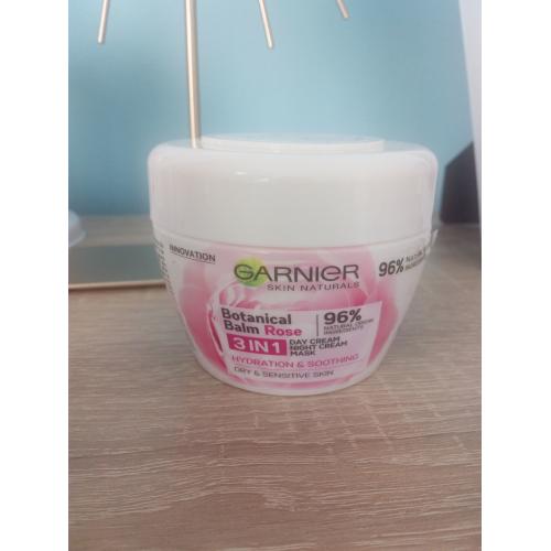 Garnier Botanical Balm Rose (Krem na dzień + krem na noc + maska do twarzy 3 w 1 `Róża`) - opinie | zdjęcie do recenzji od Edka0626 - 1