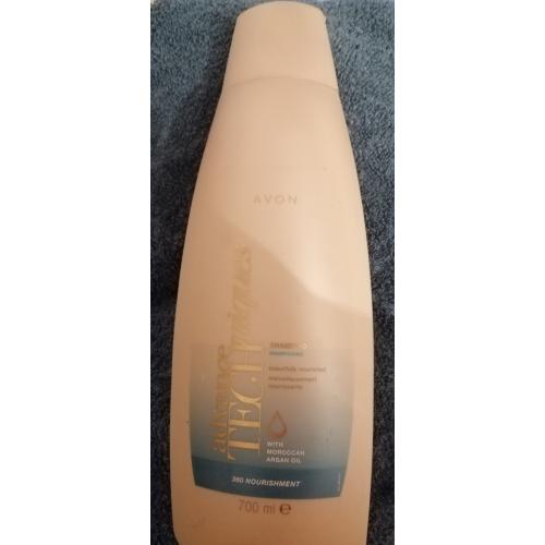 Avon Advance Techniques, Beautifully Nourishment [360 Nourishment] Maroccan Argan Oil (Szampon z olejkiem arganowym do suchych włosów `Pełne odżywienie`) - opinie | zdjęcie do recenzji od ArianaIv