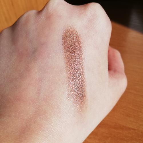 Maybelline New York Color Tattoo 24Hr By EyeStudio, Kremowo - żelowy cień do powiek (stara wersja) - opinie | zdjęcie do recenzji od Luqia - 2