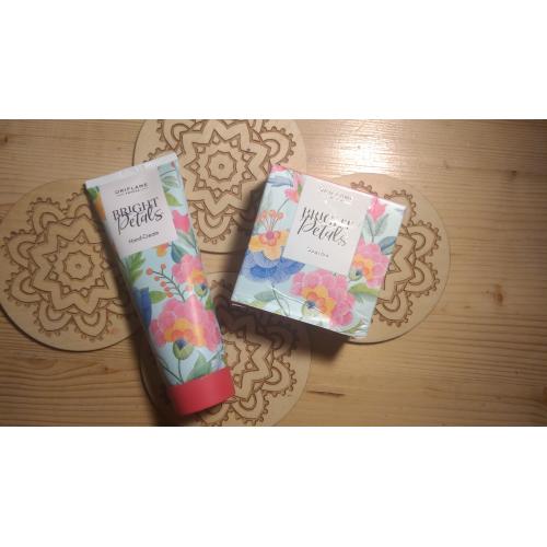Oriflame Bright Petals, Hand Cream (Krem do rąk) - opinie | zdjęcie do recenzji od misiaczek1995