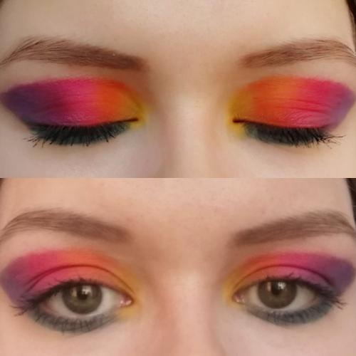 Revolution Beauty (Makeup Revolution) Reloaded Marvellous Mattes Eyeshadow Palette (Paletka 15 cieni do powiek) - opinie | zdjęcie do recenzji od RecenzentkaKosmetyczna - 2