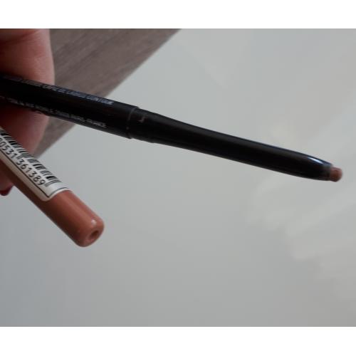Maybelline New York Color Sensational, Shaping Lip Liner (Konturówka do ust) - opinie | zdjęcie do recenzji od niusiaczek22 - 2