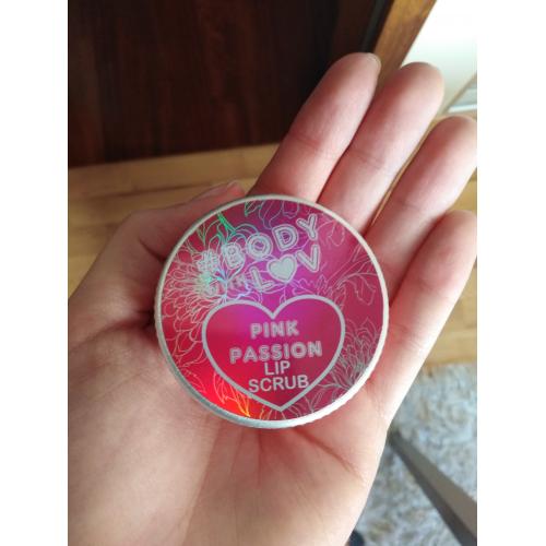 Body with Luv Pink Passion Lip Scrub (Cukrowy srub do ust) - opinie | zdjęcie do recenzji od olciapolcia