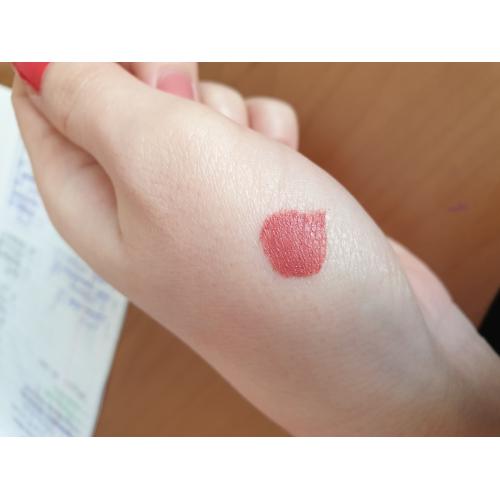 Eveline Cosmetics Velvet Matt, Long Lasting Formula, Soft Matt Lip Cream (Pomadka matowa w płynie) - opinie | zdjęcie do recenzji od Karolinakinap
