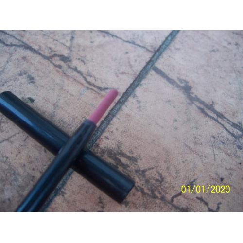 Oriflame The One, Colour Stylist, Lip Liner (Konturówka do ust) - opinie | zdjęcie do recenzji od Smerfeta83 - 1