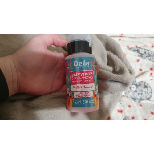Delia Nails Cleanup!, Bezacetonowy zapachowy zmywacz do paznokci naturalnych i sztucznych - opinie | zdjęcie do recenzji od taktojamarta