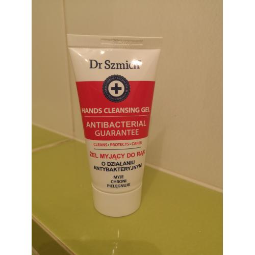 Delia Dr Szmich, Hands Cleansing Gel (Żel myjący do rąk o działaniu antybakteryjnym) - opinie | zdjęcie do recenzji od Susyjo - 1
