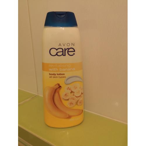 Avon Care, Revitalising with Banana, Body Lotion (Rewitalizujący bananowy balsam do ciała) - opinie | zdjęcie do recenzji od Susyjo