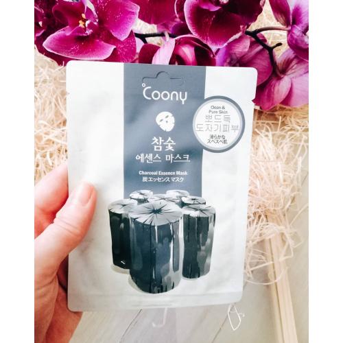 Coony Charcoal Essence Mask (Maseczka z węglem) - opinie | zdjęcie do recenzji od 7a06ac59e4dc690f8e80c7b3076f57372d3721af_6397c093f40a5 - 2