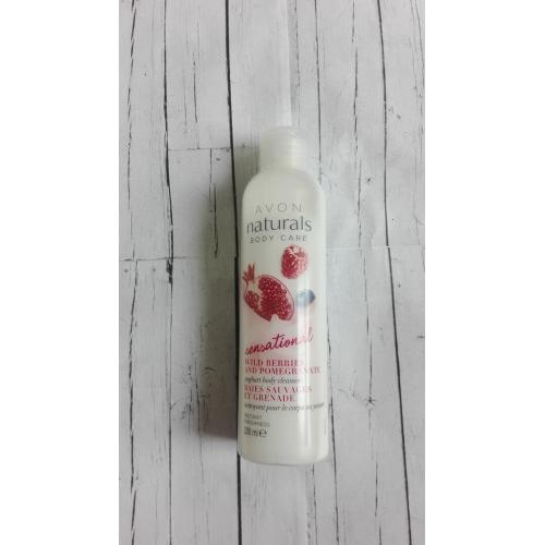 Avon Naturals, Wild Berries and Pomegranate, Yoghurt Body Cleanser (Jogurtowy żel do mycia ciała) - opinie | zdjęcie do recenzji od anja1207