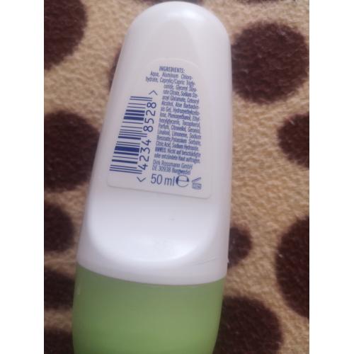 Isana Grüne Frische Anti-Transpirant Roll-on (Antyperspirant w kulce `Zielona świeżość`) - opinie | zdjęcie do recenzji od ReescueeMee - 2