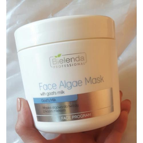 Bielenda Professional Face Program, Face Algae Mask with Goat's Milk (Maska algowa do twarzy z kozim mlekiem) - opinie | zdjęcie do recenzji od clareblondi