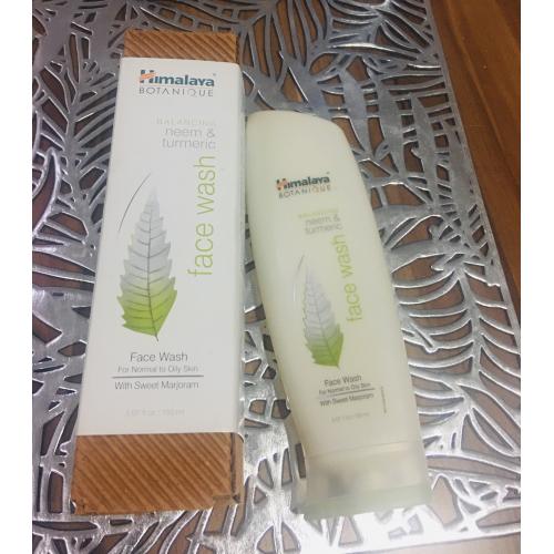 Himalaya Botanique Neem & Turmeric Balancing Face Wash (Normalizujący żel do mycia twarzy) - opinie | zdjęcie do recenzji od Moly29