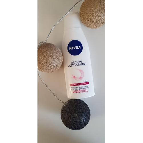 Nivea Aqua Effect, Mleczko oczyszczające do cery suchej i wrażliwej - opinie | zdjęcie do recenzji od _kingag