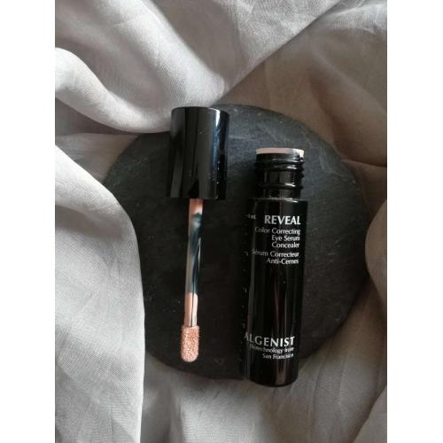 Algenist Reveal, Color Correcting Eye Serum Concealer (Korektor pod oczy z serum) - opinie | zdjęcie do recenzji od weroncia85 - 3