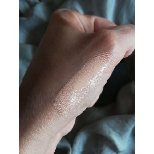 Algenist Reveal, Color Correcting Eye Serum Concealer (Korektor pod oczy z serum) - opinie | zdjęcie do recenzji od weroncia85 - 2