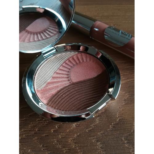 Becca Cosmetics Becca x Chrissy Teigen, Endless Bronze & Glow (Rozświetlacz do twarzy i ciała) - opinie | zdjęcie do recenzji od weroncia85 - 5