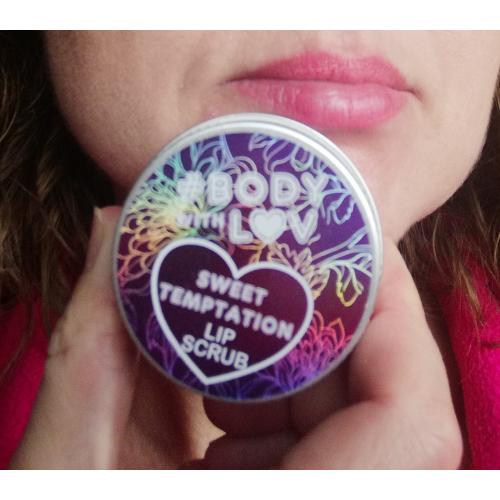 Body with Luv Pink Passion Lip Scrub (Cukrowy srub do ust) - opinie | zdjęcie do recenzji od Alexisian - 1