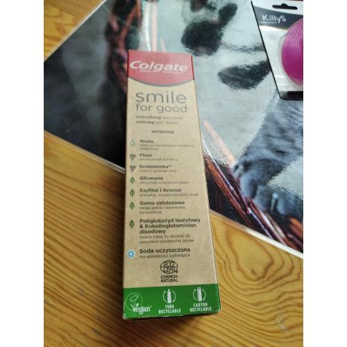 Colgate Smile For Good, Whitening Toothpaste (Wybielająca pasta do zębów) - opinie | zdjęcie do recenzji od a27c9d2a608005617d930610b034c7fd18c24fbd_5ed97cf2a3a29