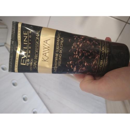 Eveline Cosmetics SPA! Professional, Intensywnie ujędrniający peeling do ciała `Kawa` - opinie | zdjęcie do recenzji od Dariaa113