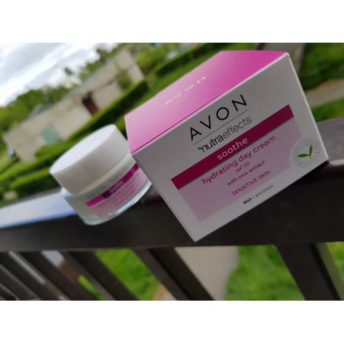 Avon Nutra Effects, Soothe Hydrating Day Cream SPF 20 (Krem nawilżający na dzień dla skóry wrażliwej) - opinie | zdjęcie do recenzji od turkawka1701