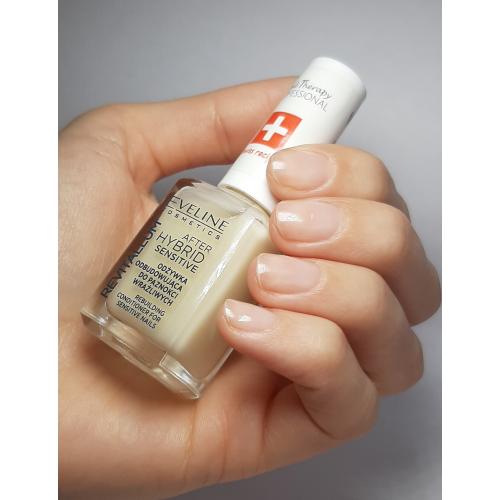 Eveline Cosmetics Nail Therapy Professional, Odżywka odbudowująca do paznokci wrażliwych - opinie | zdjęcie do recenzji od MalaGosia88 - 2