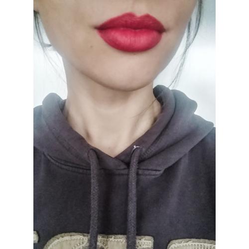 Revolution Beauty (Makeup Revolution) Renaissance, Lipstick (Pomadka do ust) - opinie | zdjęcie do recenzji od Nathaliee85 - 1