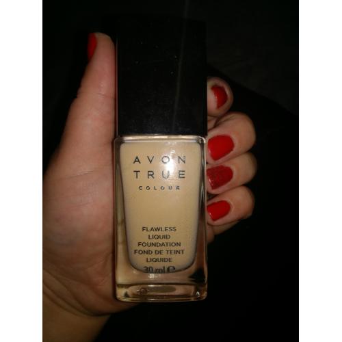 Avon Ideal Flawless, Invisible Coverage Liquid Foundation SPF 15 [True Colour, Flawless Liquid Foundation] (Kryjący podkład 'Idealna cera') - opinie | zdjęcie do recenzji od Patrycja_2018 - 1