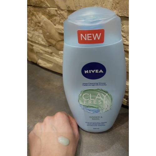 Nivea Clay Fresh, Deep Cleansing Shower Ginger & Basil (Żel pod prysznic z glinką `Imbr i bazylia`) - opinie | zdjęcie do recenzji od Kindzio88