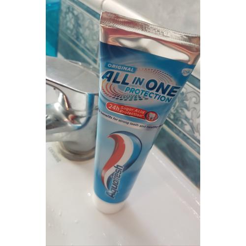 Aquafresh All in One Protection Original, Pasta do zębów - opinie | zdjęcie do recenzji od Staria - 1