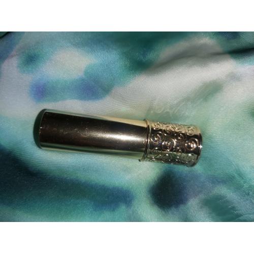 Oriflame Giordani Gold, MasterCreation Lipstick (Pomadka do ust) - opinie | zdjęcie do recenzji od marcia_k - 2