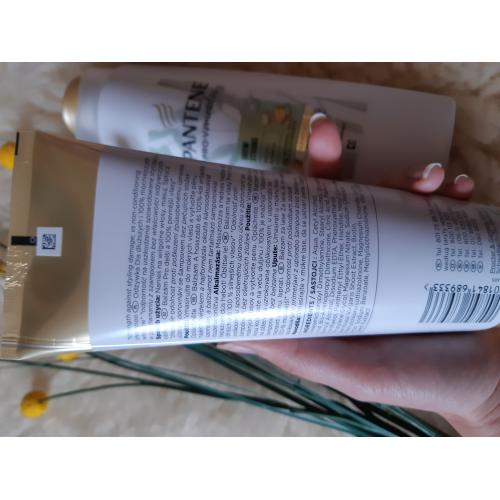 Pantene Pro-V Miracles, Grow Strong, 'Biotin + Bamboo' Conditioner (Wzmacniająca odżywka do włosów z biotyną i bambusem) - opinie | zdjęcie do recenzji od paula54555